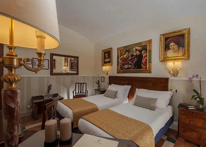 Otel Des Artistes 3*